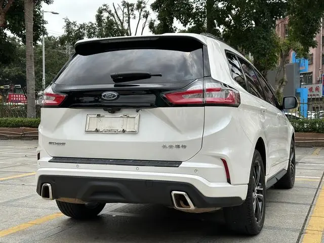 Ford Sharp World EcoBoost 245 four-wheel drive ST-Line 7-seater