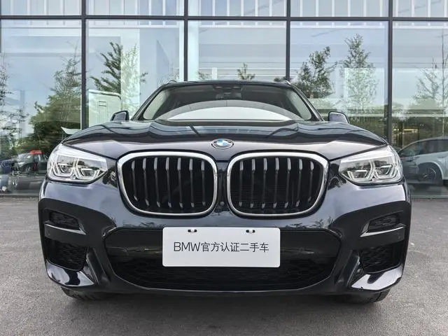 BMW BMW X3 xDrive28i M sports suit