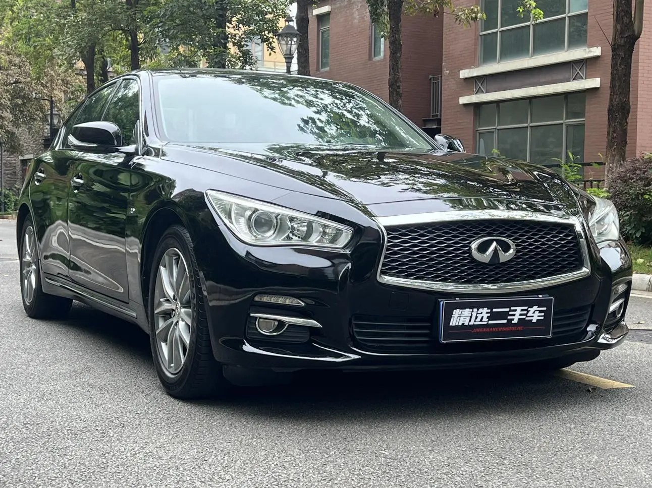 Infiniti Infiniti Q50L 2.0T Comfort Edition