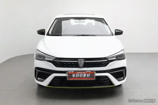 Roewe Roewe i5 1.5L CVT black gold version
