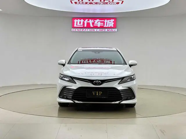 TOYOTA Camry 2.0GVP Leading Edition