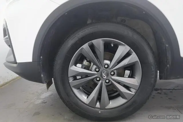 Cowing Xuanjie Facelift 1.5L manual tide