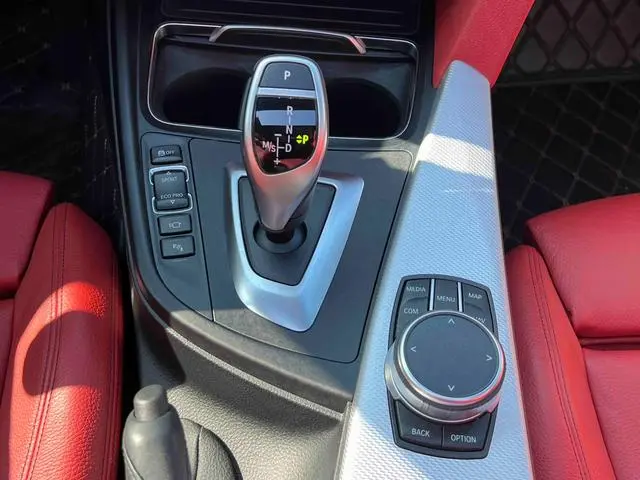 BMW BMW 4 Series 425i M Sports Yao Ye Edition