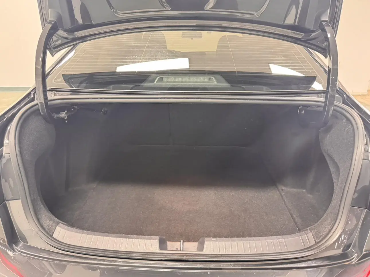 Volkswagen Sagitar 300TSI DSG Beyond Edition