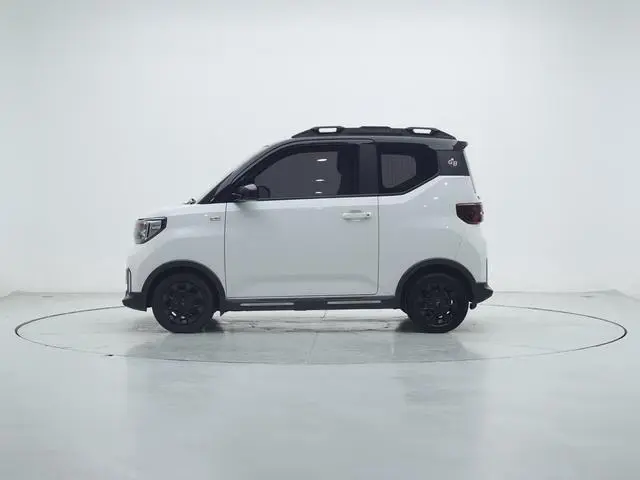 Wuling Wuling Hongguang MINIEV GAMEBOY 300km play coffee lithium iron phosphate