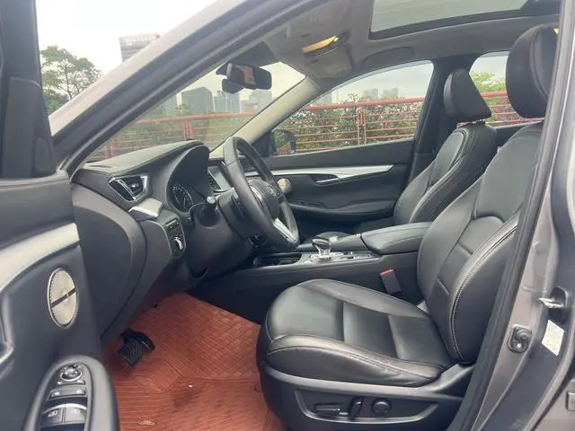 Infiniti Infiniti QX50 2.0T four-wheel drive Elite Edition