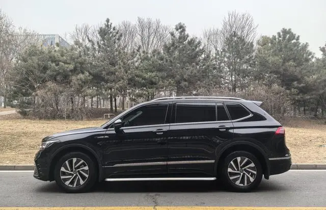 Volkswagen Tiguan L PHEV 430PHEV plug-in hybrid Ultimate Edition