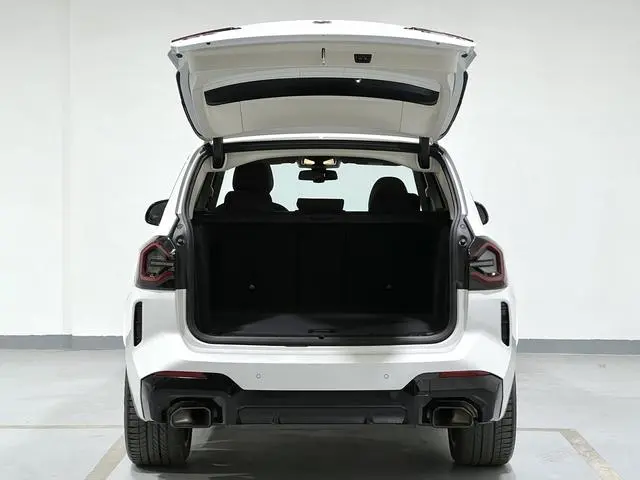 BMW BMW X3 xDrive30i Leading M Yao Ye Set