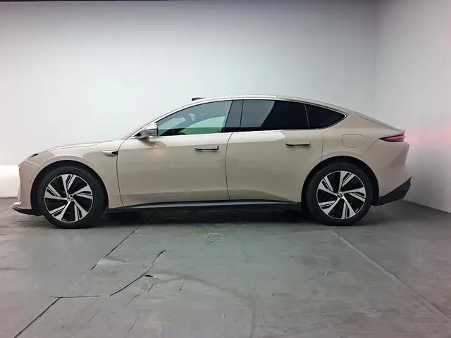 NIO Nio ET5 75kWh