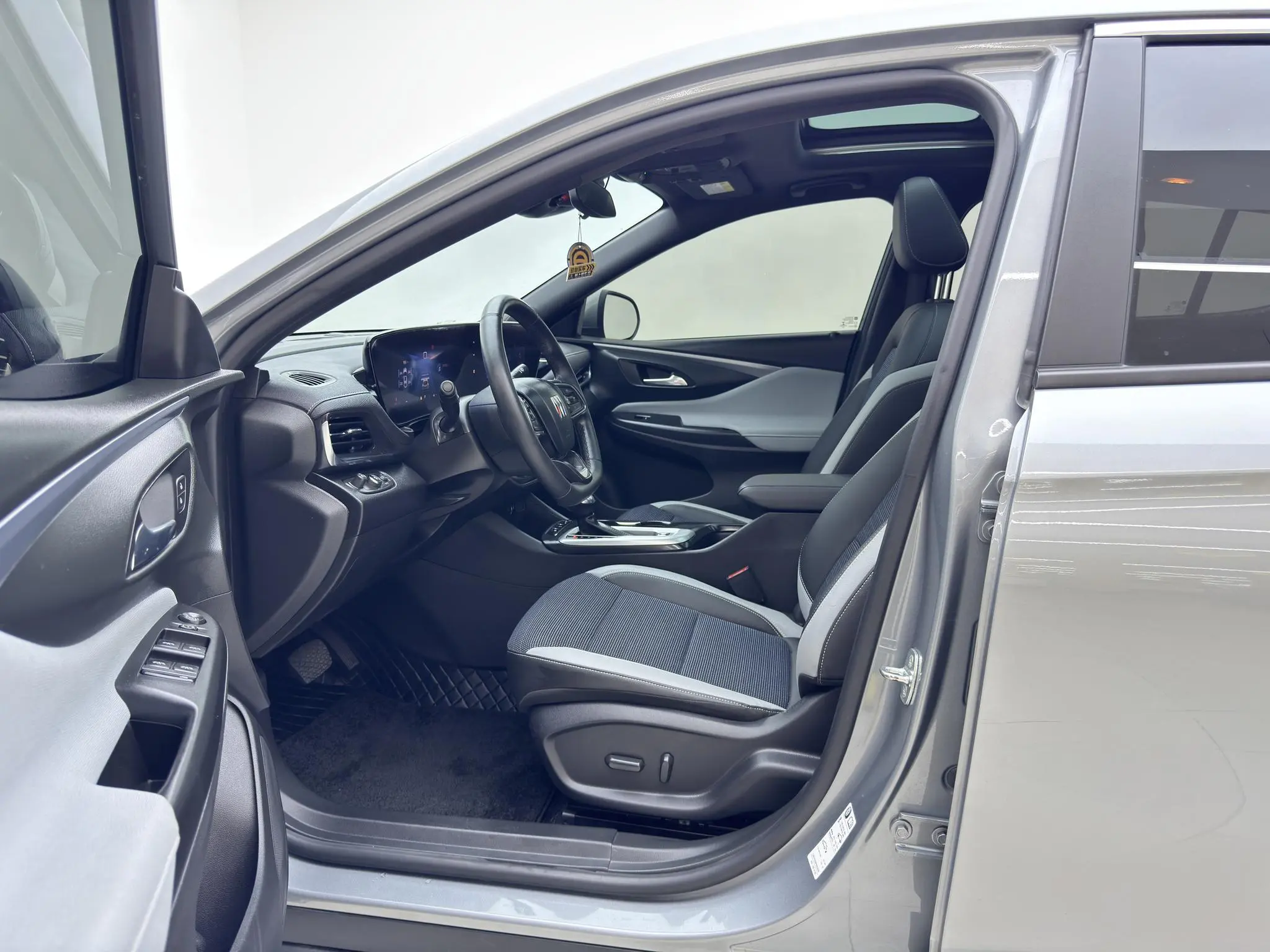 Buick High-spirited 1.5T Smart Enjoy Edition