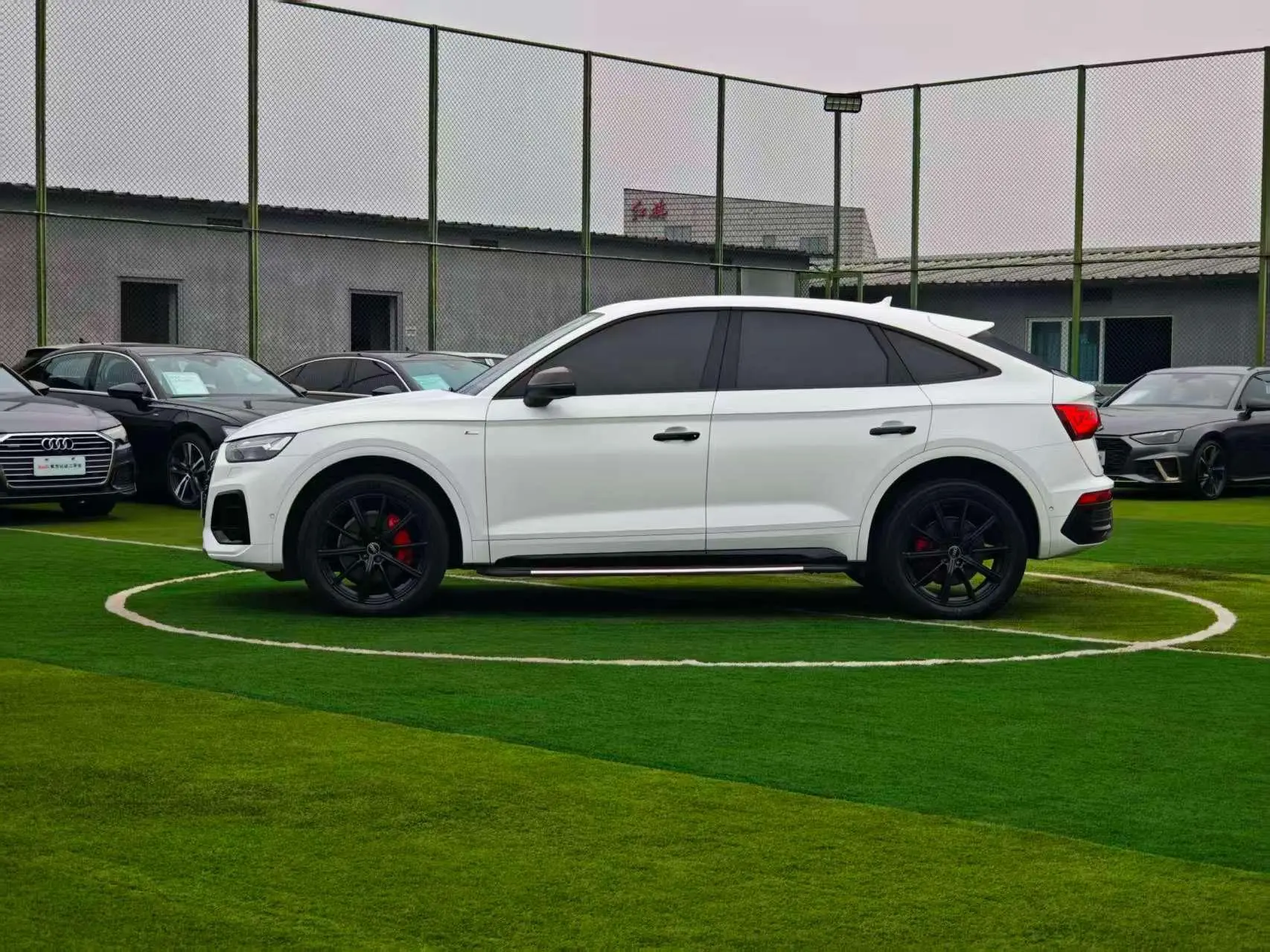 Audi Audi Q5L Sportback 45 TFSI Premium selection
