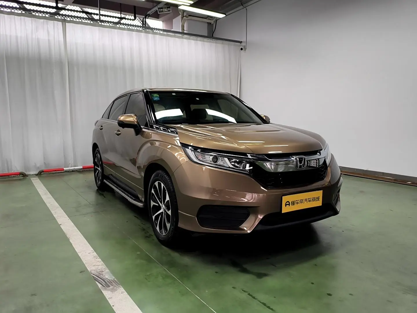Honda Crown Road 240TURBO two-wheel drive Comfort edition