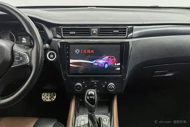 Dongfeng Fengguang Scenery 580 Facelift 1.5T CVT luxury