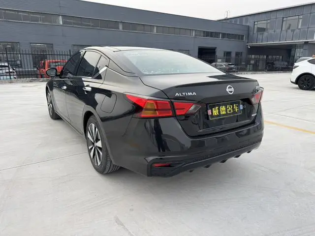 Nissan Teana 2.0 L XL Comfort Edition