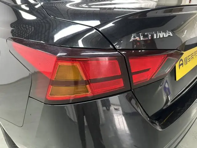 Nissan Teana 2.0 L XL Comfort Edition