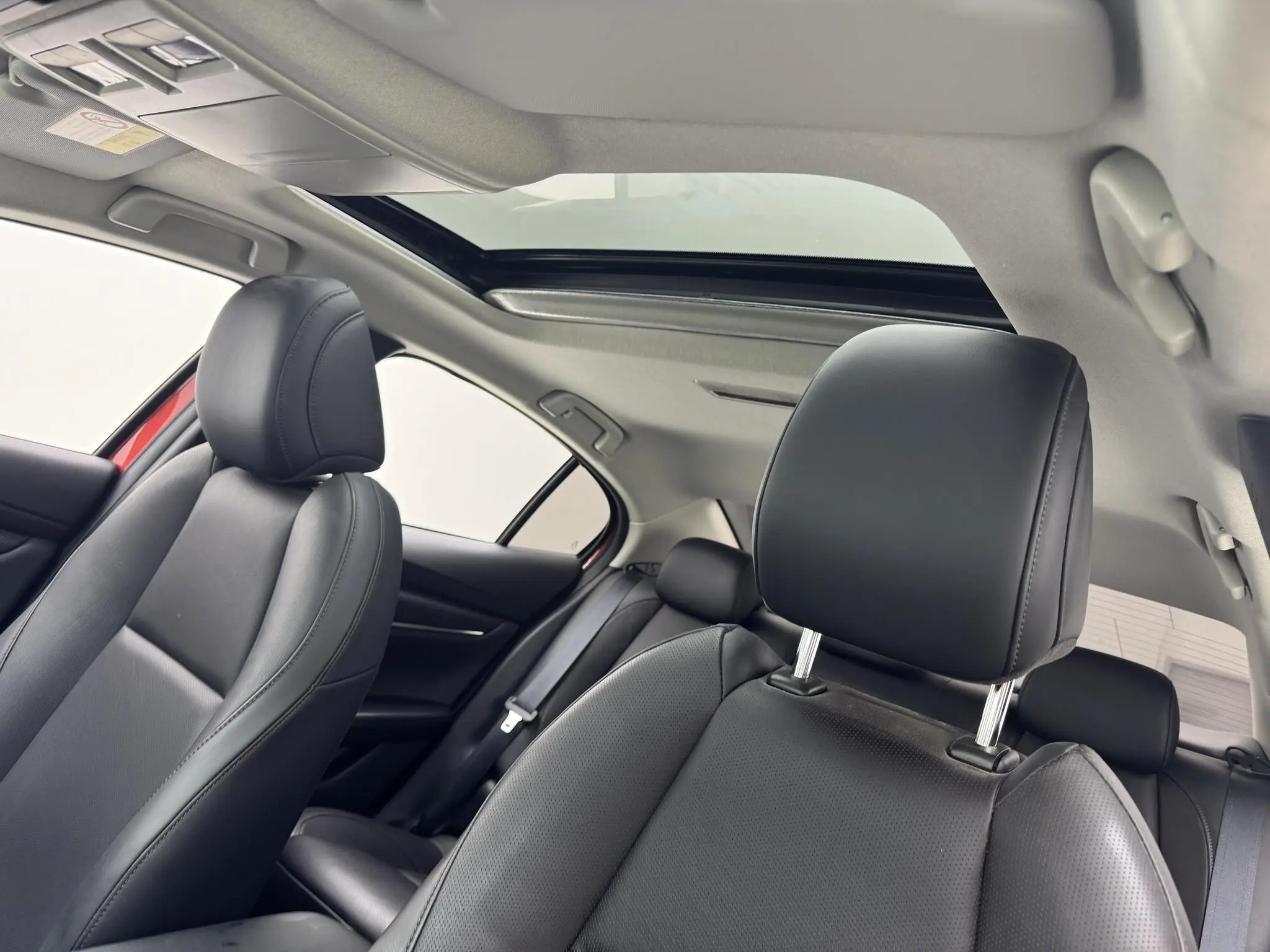 Mazda Mazda 3 Angkesaila 2.0L automatic quality elegant version