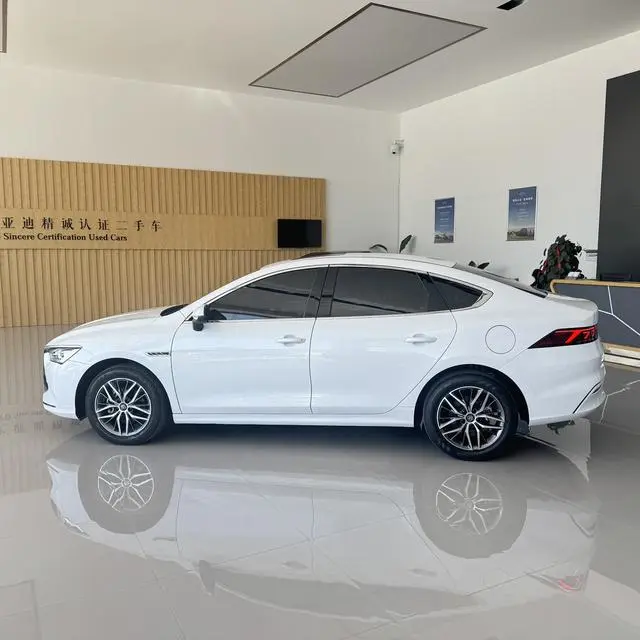 BYD Qin PLUS DM DM-i Champion Edition 120KM Excellent Type