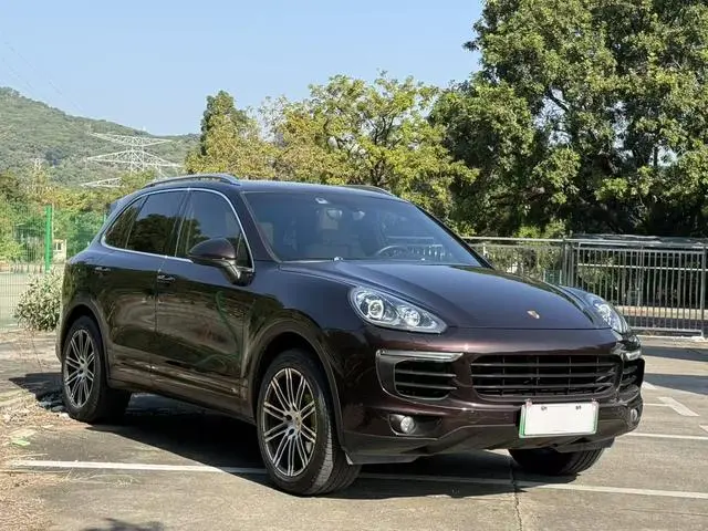 Porsche Cayenne E-Hybrid Cayenne S E-Hybrid 3.0T
