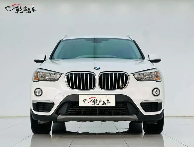 BMW BMW X1 sDrive18Li fashion type