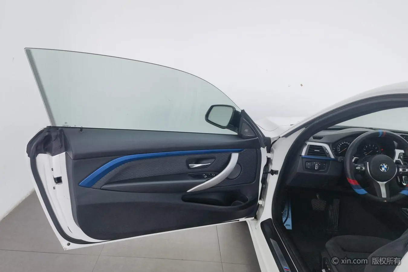 BMW BMW 4 Series 425i M sports suit