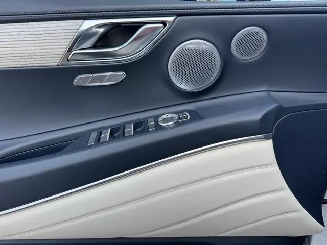 GENESIS Genisys GV80 2.5T four-wheel drive ultimate edition 5 seats