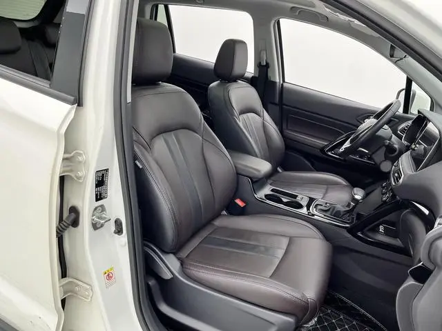 GAC Trumpchi GS4 270T automatic two-wheel drive luxury smart version