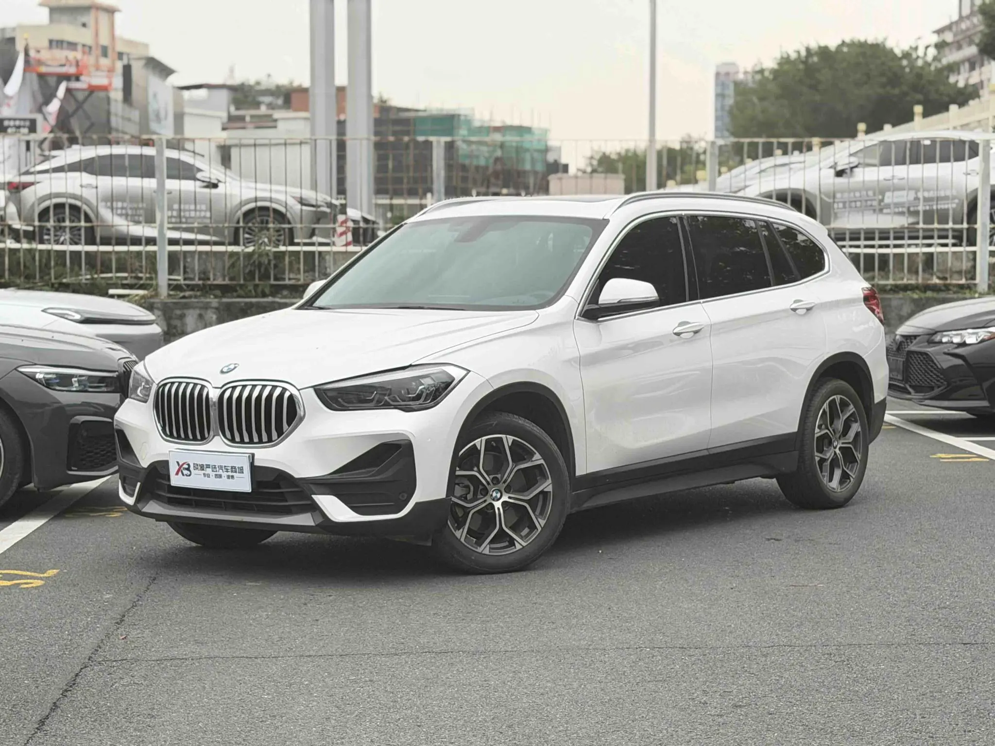 BMW BMW X1 sDrive25Li leading type