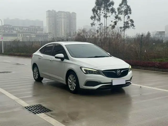 Buick Weilang Sedan 15S automatic aggressive type