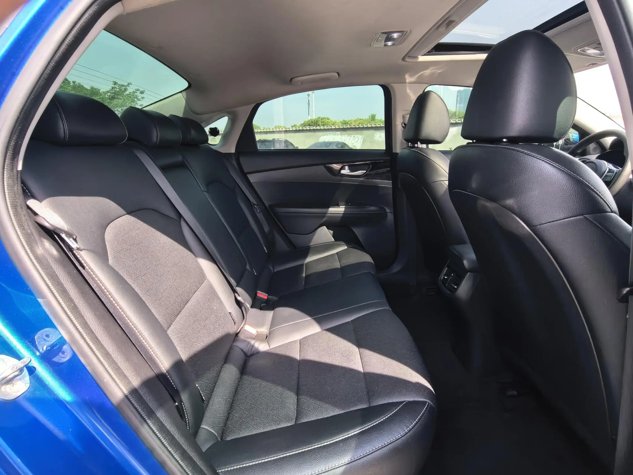 Kia Kia K3 1.5L CVT Smart Enjoy Internet Edition