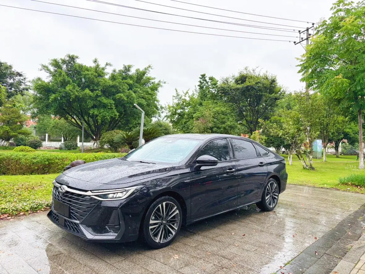 Chery Fulwin Arrizo 8 High-energy version 2.0T DCT royal
