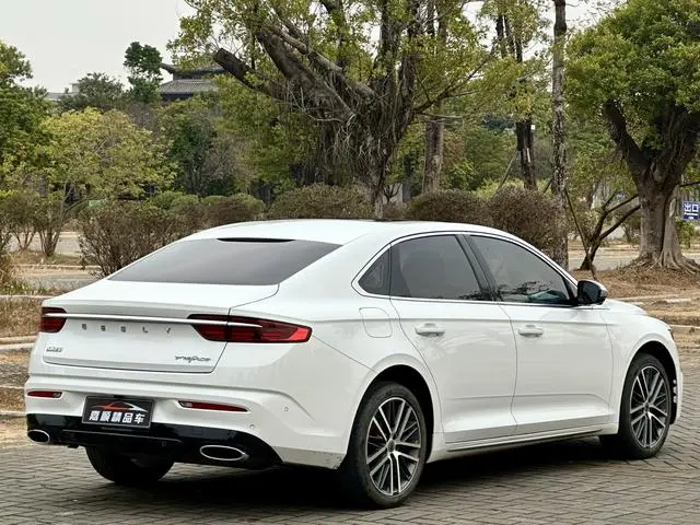 Geely Xingrui 2.0T flagship type