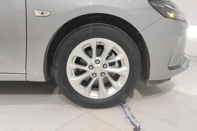 Chevrolet Cruze 1.5L Dual Clutch Enjoy Edition