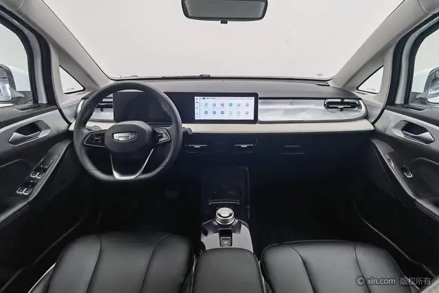 Geometry Geely Geometry E Firefly 320KM good handsome tiger