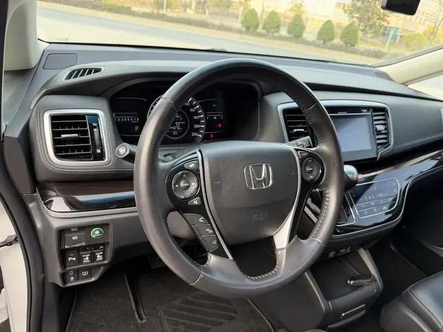 Honda Odyssey 2.4L Smart Edition