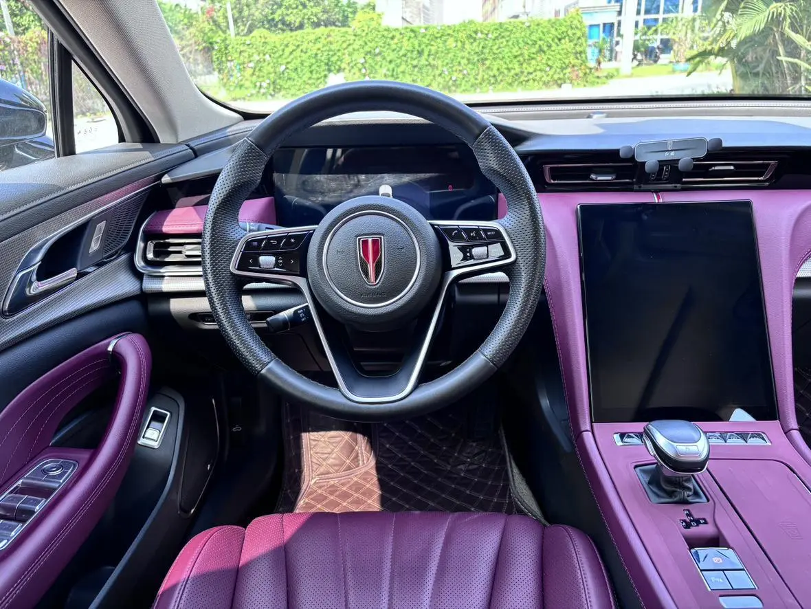 Hongqi Hongqi H5 2.0T Automatic Zhilian Qichang Version