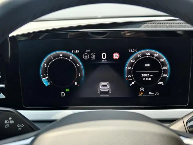 Volkswagen Passat Pro 380TSI Dragon Edition