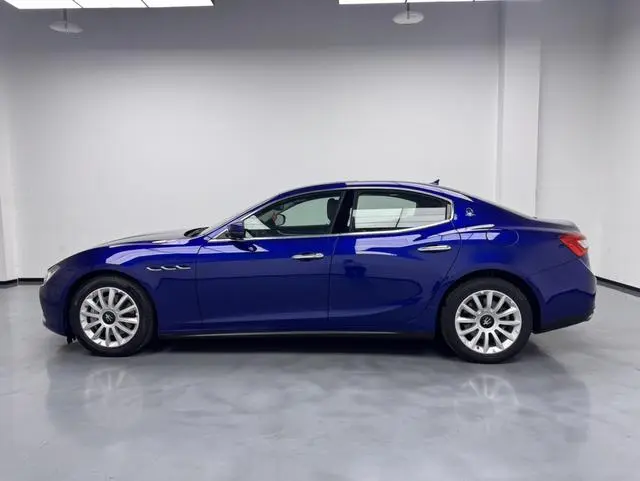 Maserati Ghibli 3.0T Standard Edition