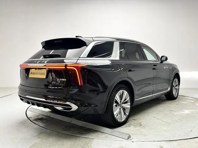 Hongqi Hongqi E-HS9 Facelifted 690km flag enjoy edition six-seater