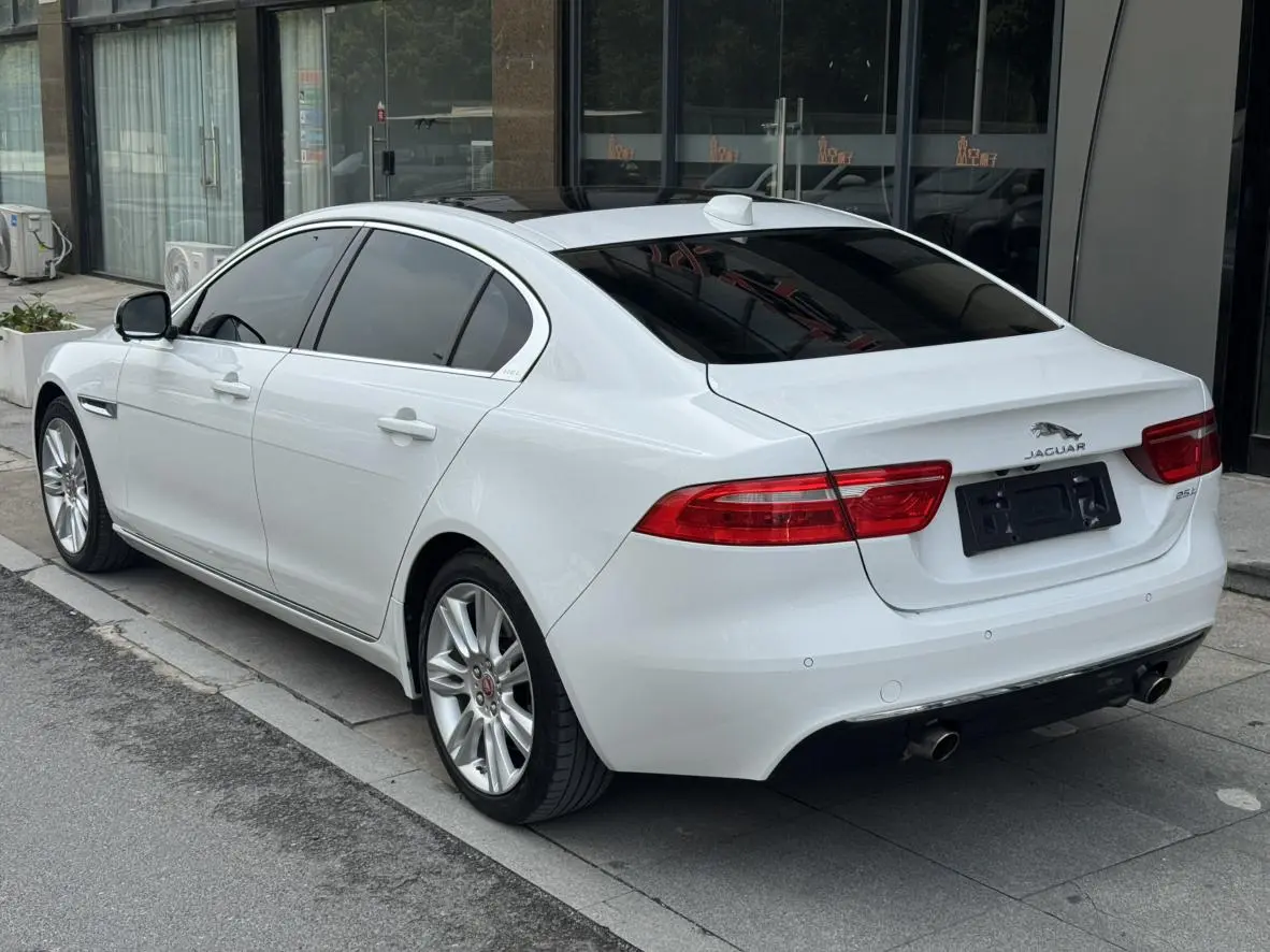 Jaguar Jaguar XEL 2.0T 250PS Premium Edition