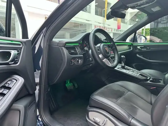 Porsche Macan Macan 2.0T