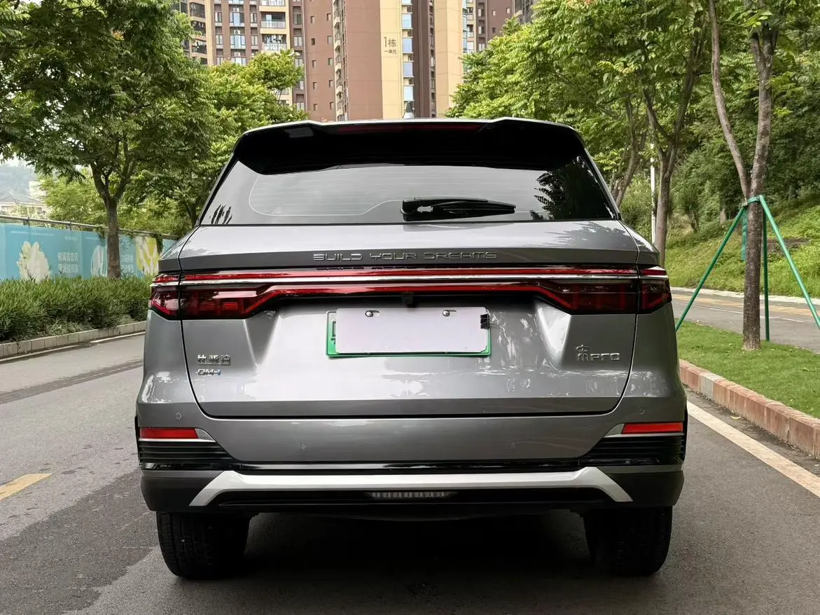 BYD Song Pro DM DM-i 51km luxury type