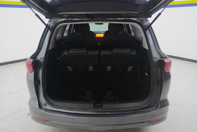 Wuling Capgemini Victory Facelift 280T CVT flagship model