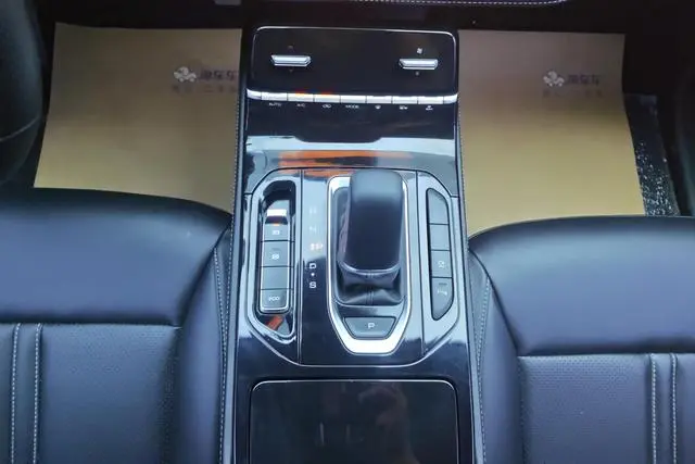 Wuling Capgemini Victory Facelift 280T CVT flagship model