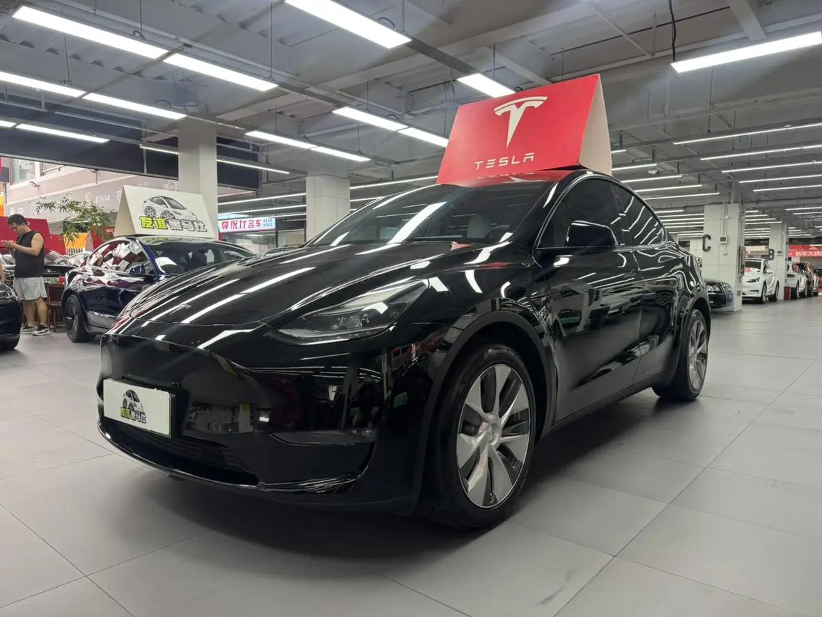 Tesla Model Y Standard battery life, rear-wheel drive version