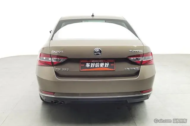 Skoda Speed pie ZI330 DSG Comfort Edition Country V