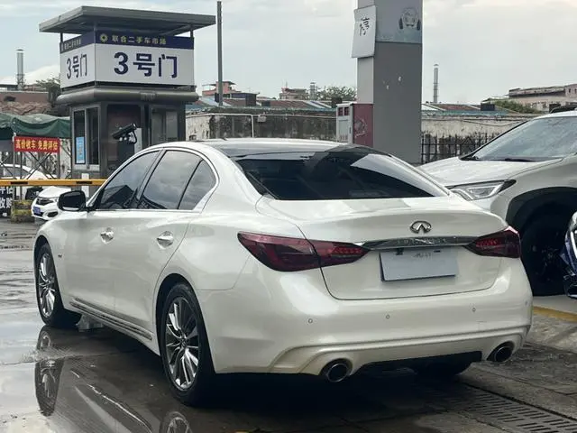 Infiniti Infiniti Q50L 2.0T Yixiang Edition Country VI