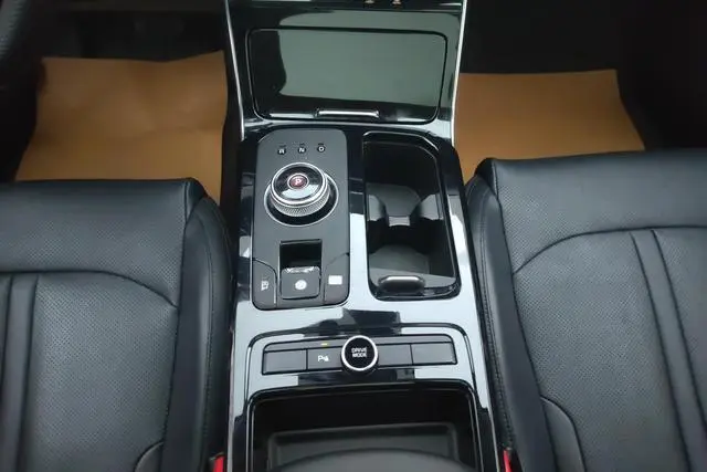 Kia Kia K5 380T GT-Line Premium Technology Edition