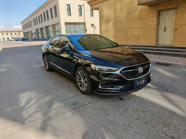 Buick Lacrosse 652T luxury