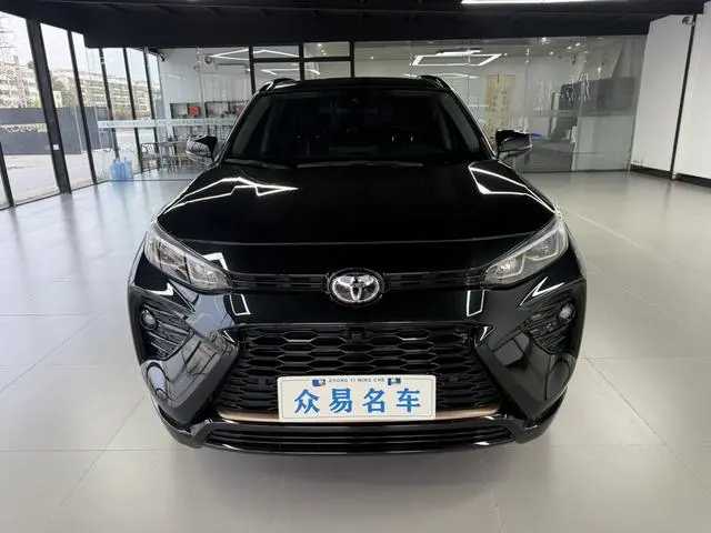 TOYOTA Wilanda 2.0L two-wheel drive luxury PLUS edition