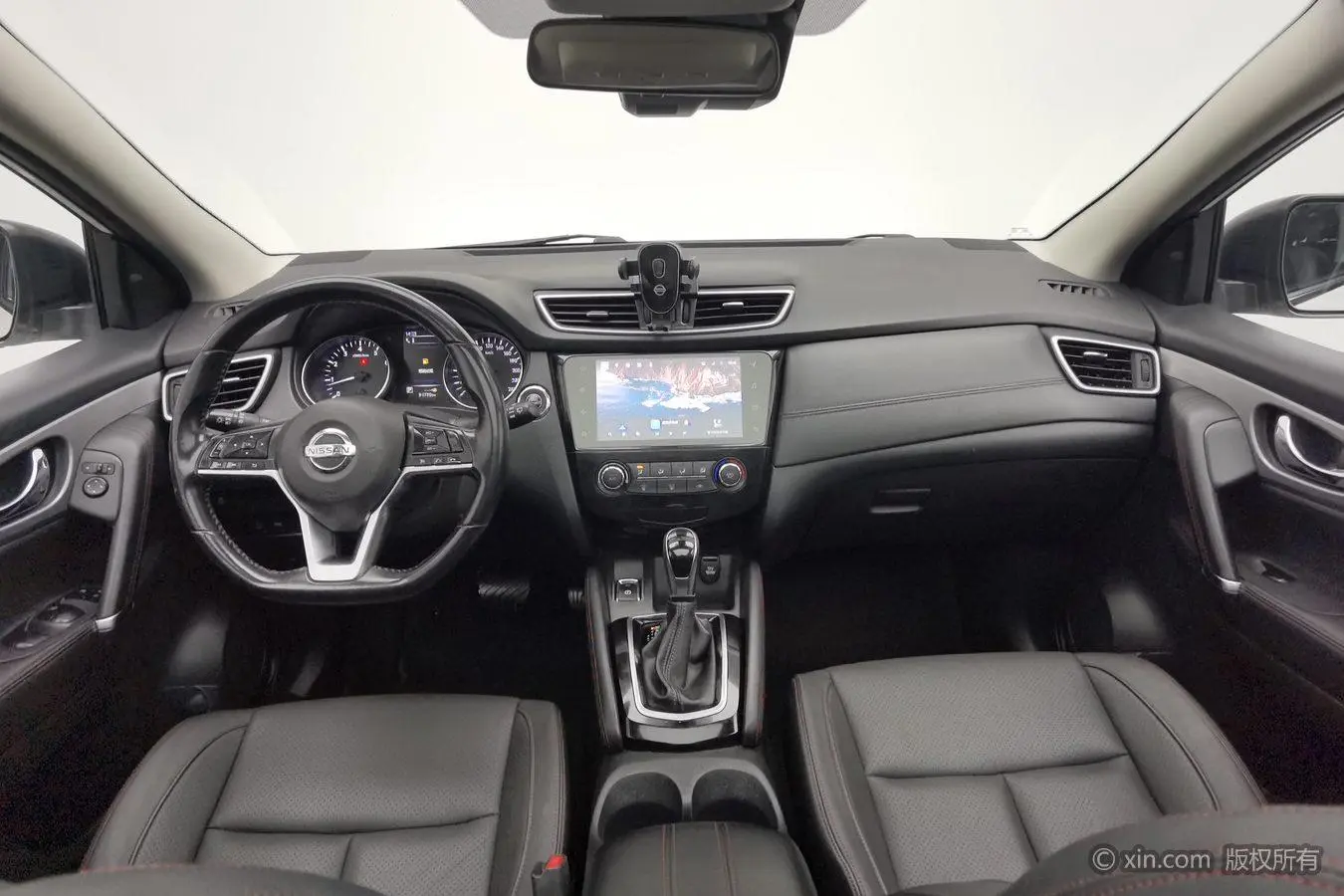 Nissan Qashqai 2.0 L XV Prem Deluxe Edition